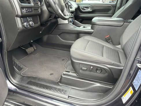 Used 2024 Chevrolet Suburban LS w/ Driver Alert Package image 9