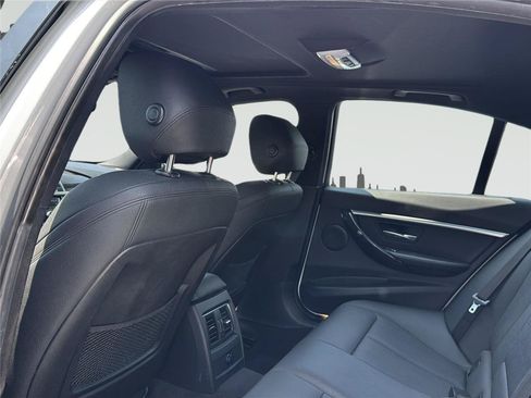 Used 2018 BMW 328d Sedan RWD image 28