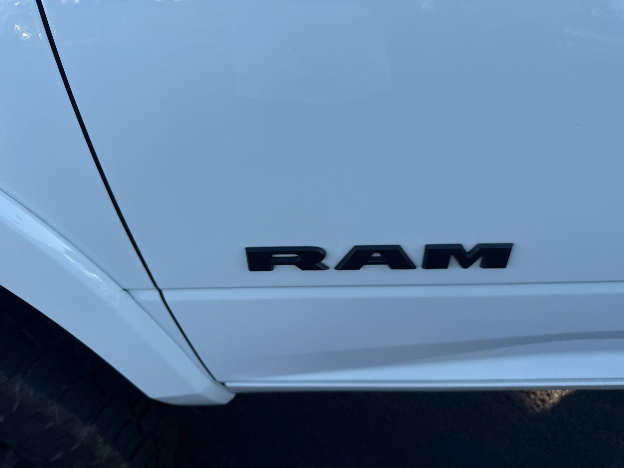 Used 2021 RAM 2500 Laramie w/ Night Edition AWD/4WD image 11