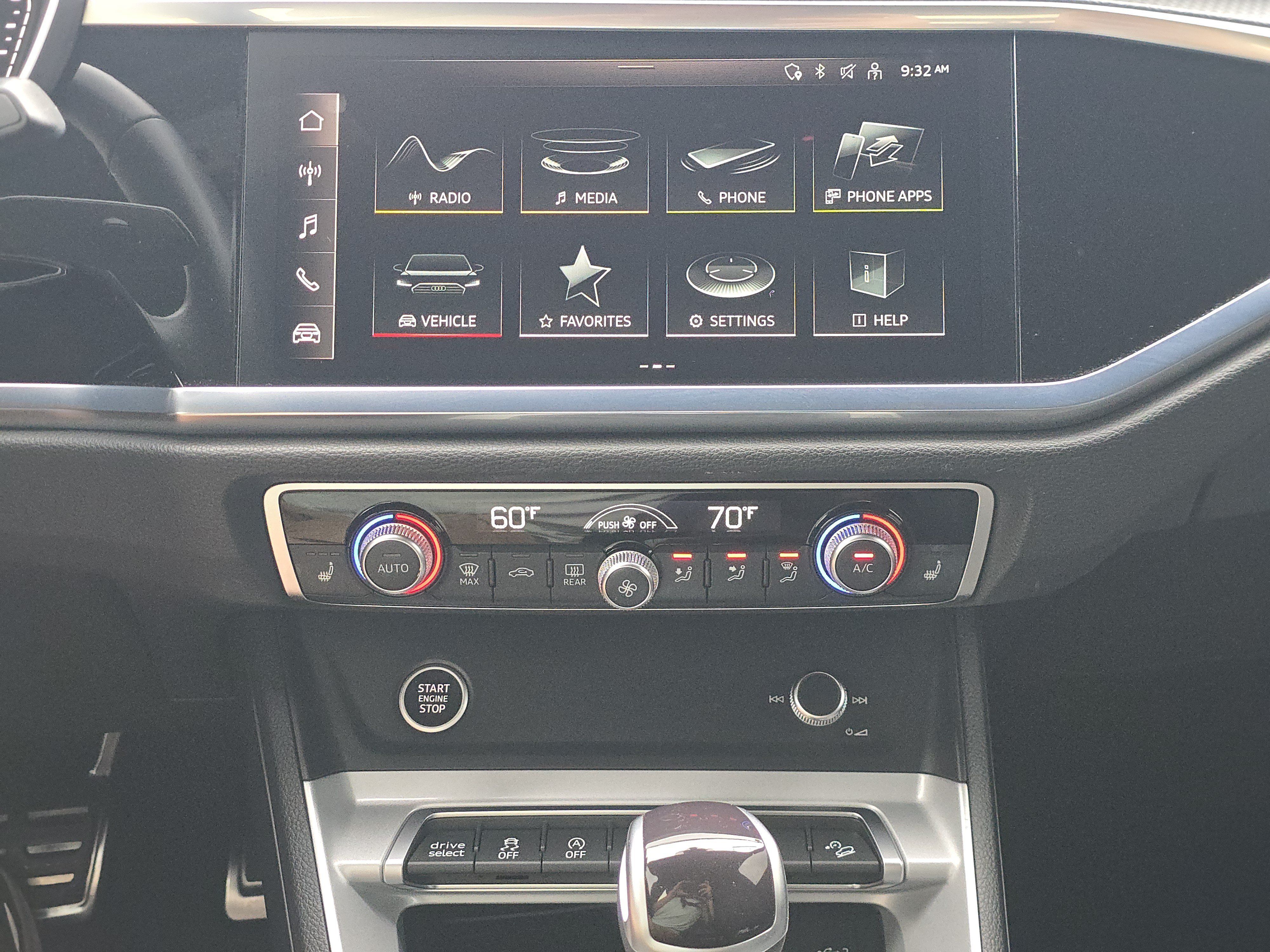 Certified 2023 Audi Q3 2.0T Premium w/ Convenience Package AWD/4WD image 24