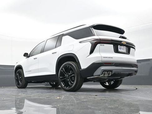 New 2026 Chevrolet Traverse LT w/ LPO, Floor Liner Package image 43