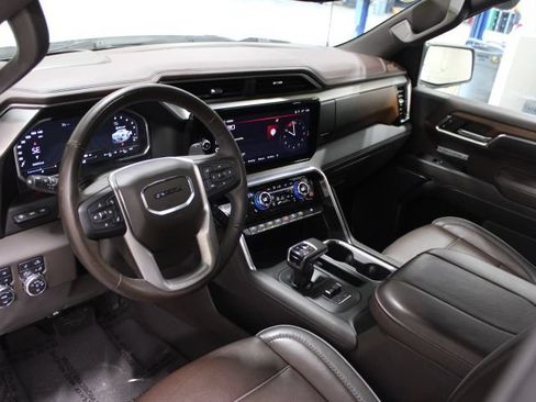 Used 2023 GMC Sierra 1500 Denali w/ Denali Reserve Package AWD/4WD image 47