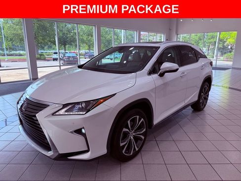 Used 2017 Lexus RX 350 FWD w/ Premium Package image 3