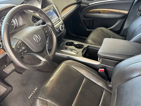 Used 2020 Acura MDX SH-AWD w/ Technology Package image 11