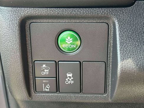 Certified 2022 Honda HR-V EX image 17