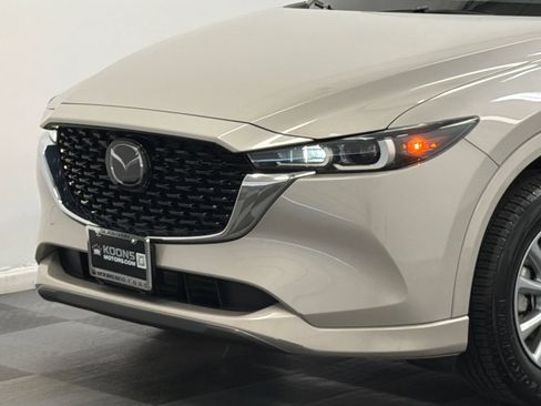 Used 2025 MAZDA CX-5 AWD 2.5 S w/ Select Package image 2