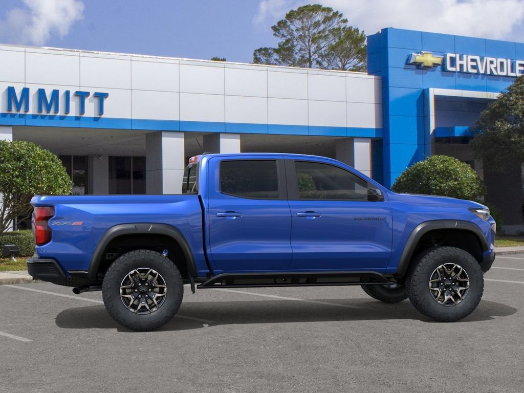 New 2026 Chevrolet Colorado ZR2 w/ Technology Package AWD/4WD image 5
