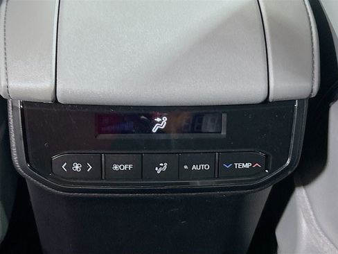 New 2026 Toyota Highlander XLE AWD/4WD image 25