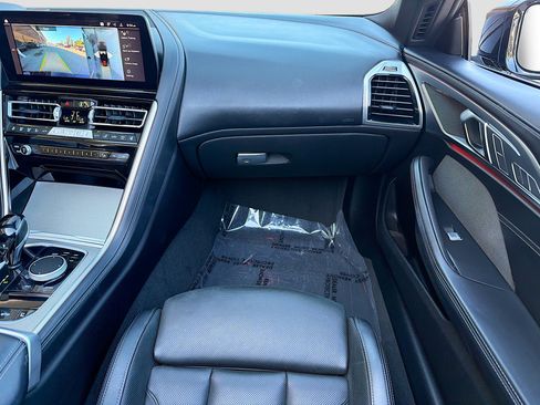 Used 2024 BMW 840i Convertible image 18