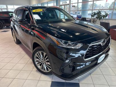 Used 2022 Toyota Highlander Platinum