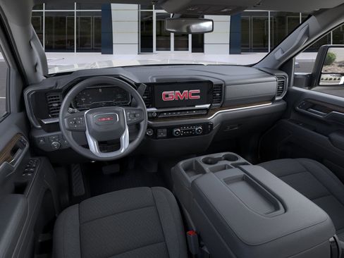New 2025 GMC Sierra 3500 SLE image 16