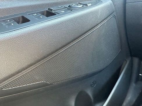 Used 2021 Hyundai Tucson Value AWD/4WD image 19