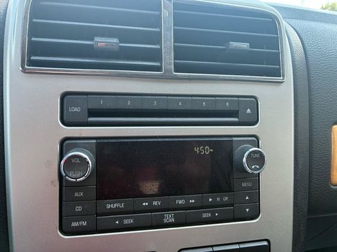Used 2010 Lincoln MKX AWD image 20
