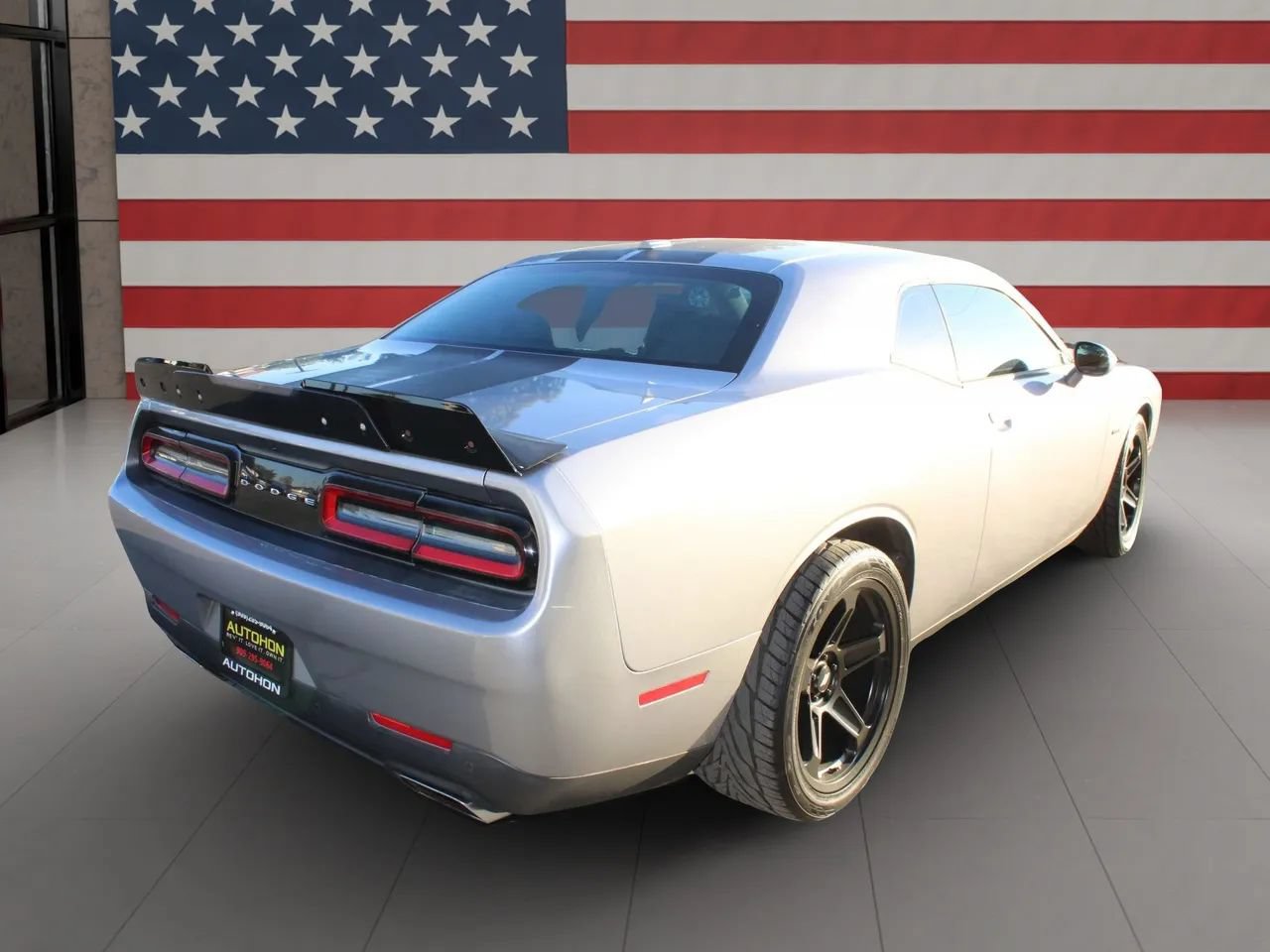 Used 2016 Dodge Challenger R/T Plus RWD image 11