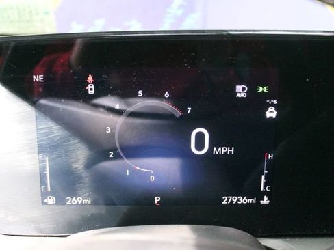 Used 2024 Buick Encore GX Preferred FWD image 22