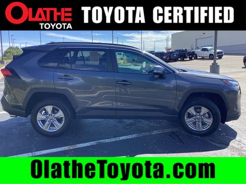 Certified 2025 Toyota RAV4 XLE AWD/4WD image 1