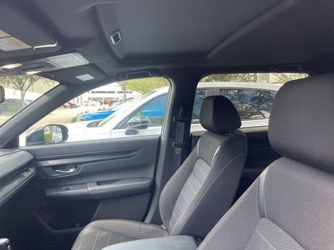 Used 2023 Honda CR-V Sport image 9