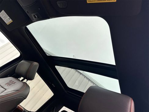 Used 2015 Ford F150 King Ranch w/ FX4 Off-Road Package image 32