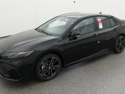 New 2026 Toyota Camry XSE FWD image 20