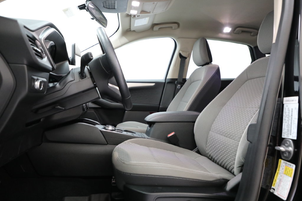 Used 2020 Ford Escape SE Sport AWD/4WD image 12
