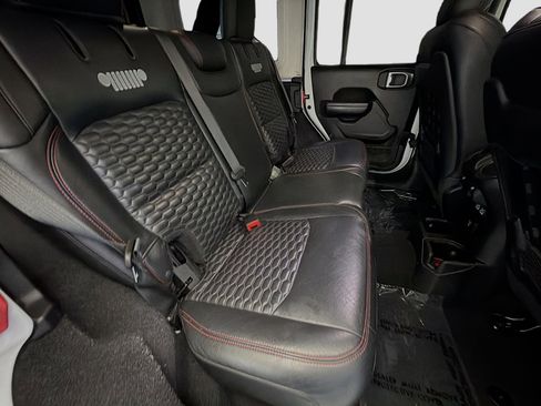 Used 2021 Jeep Wrangler Unlimited Rubicon image 13
