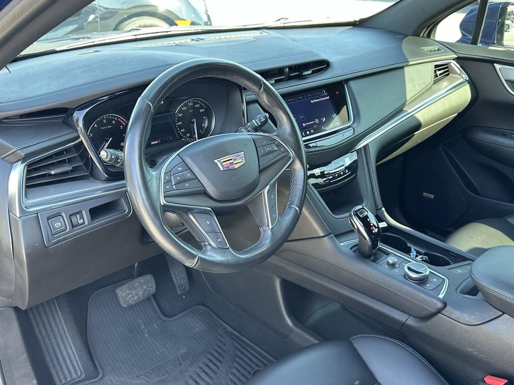 Used 2023 Cadillac XT5 Luxury FWD image 21