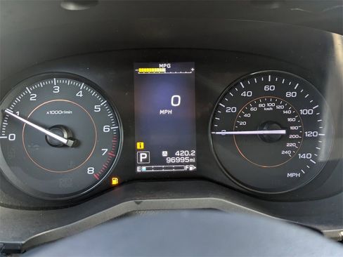 Used 2018 Subaru Crosstrek 2.0i Premium w/ Eyesight System image 30