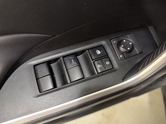 Used 2024 Toyota RAV4 LE AWD/4WD image 18