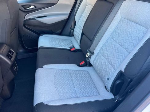 Used 2024 Chevrolet Equinox LS image 11