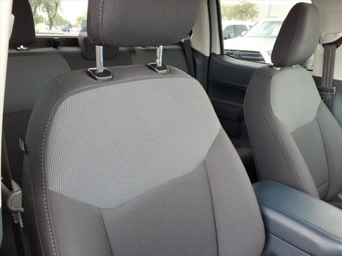 Used 2024 Ford Maverick XL image 11