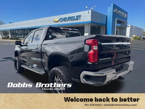 Used 2020 Chevrolet Silverado 1500 LTZ w/ LTZ Premium Package AWD/4WD image 6