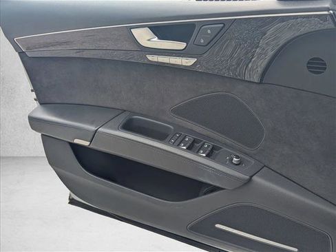 Used 2013 Audi A8 L 3.0T AWD/4WD image 9