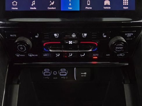 Used 2023 Jeep Grand Cherokee L Overland image 26