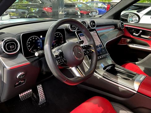 Certified 2024 Mercedes-Benz GLC 300 4MATIC image 18