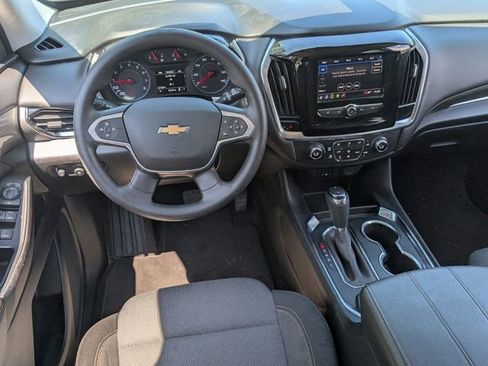 Used 2020 Chevrolet Traverse LS FWD image 13