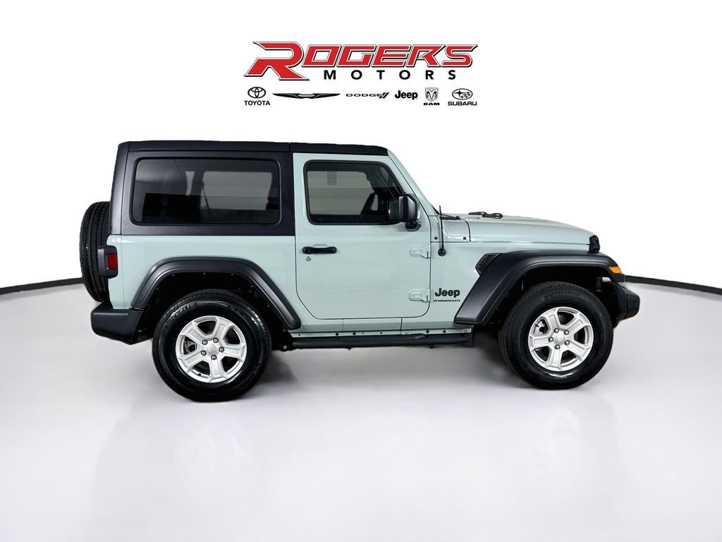 Certified 2023 Jeep Wrangler Sport AWD/4WD image 9