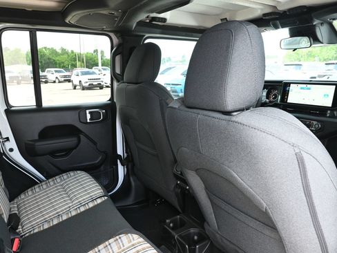 New 2026 Jeep Wrangler Unlimited Sport AWD/4WD image 26