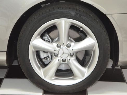 Used 2005 Mercedes-Benz CLK 320 3.2L image 15