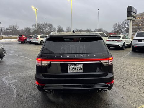 Certified 2022 Lincoln Aviator Grand Touring image 6