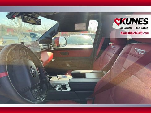 Used 2025 Toyota Sequoia TRD Pro AWD/4WD image 10