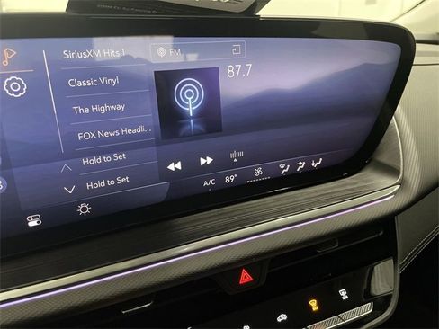 Certified 2025 Buick Envision Preferred image 23