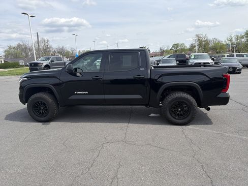 Used 2025 Toyota Tundra SR5 image 7