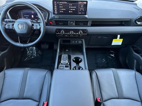 Certified 2026 Honda Pilot EX-L image 17