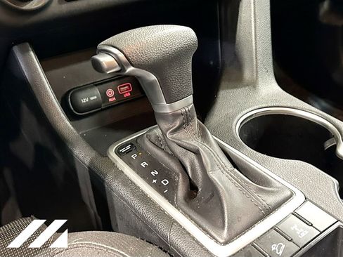 Used 2018 Kia Sportage LX image 18