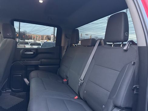 Used 2020 Chevrolet Silverado 1500 Custom w/ Custom Value Package image 27