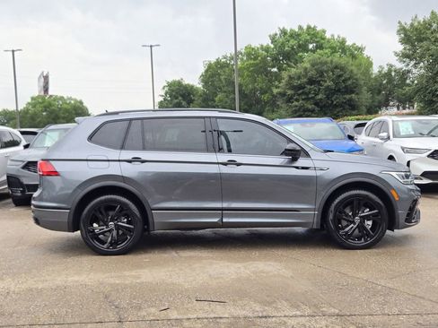 Used 2023 Volkswagen Tiguan SE R-Line FWD image 7