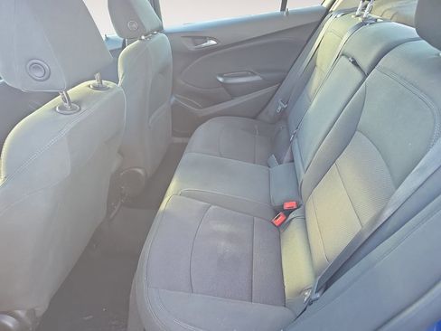 Used 2018 Chevrolet Cruze LT image 13
