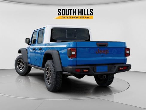 New 2026 Jeep Gladiator Rubicon w/ Whitecap Package AWD/4WD image 3