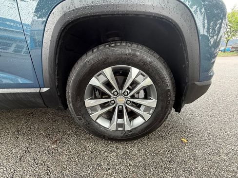 Used 2026 Chevrolet Equinox LT AWD/4WD image 34