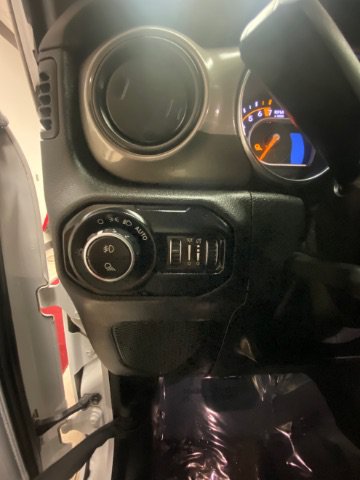 Used 2021 Jeep Gladiator Sport AWD/4WD image 20